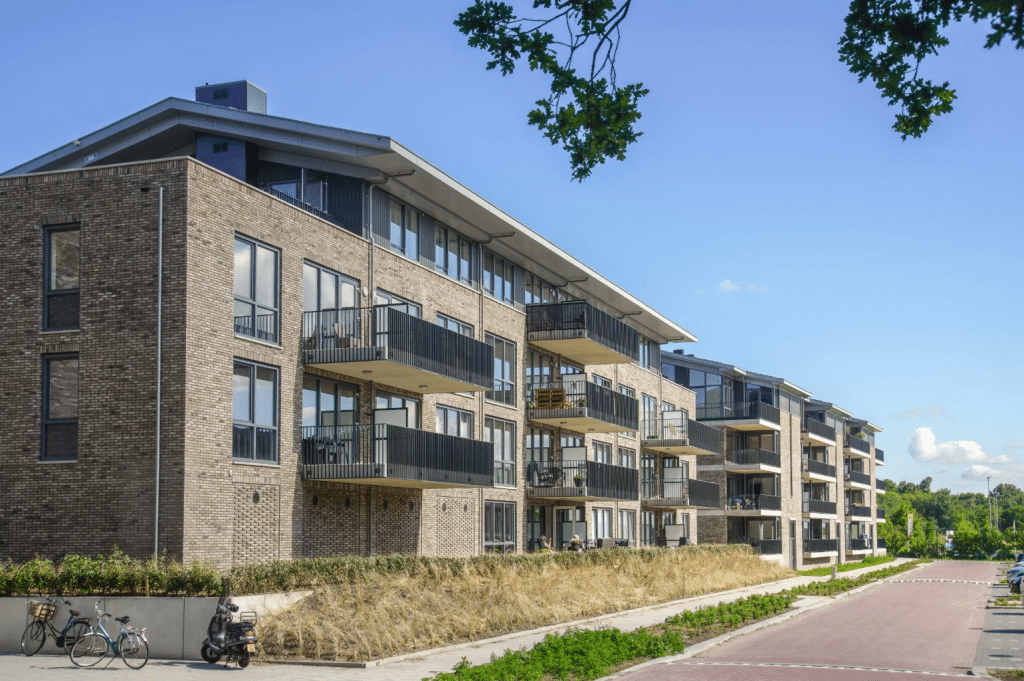 Appartementen met balkons.