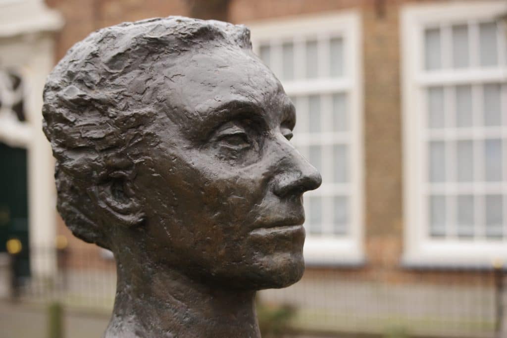 Beeld van Henriette Roland Holst.